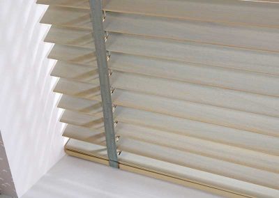 Wood Venetian Highland Ash - Galaxy Blinds